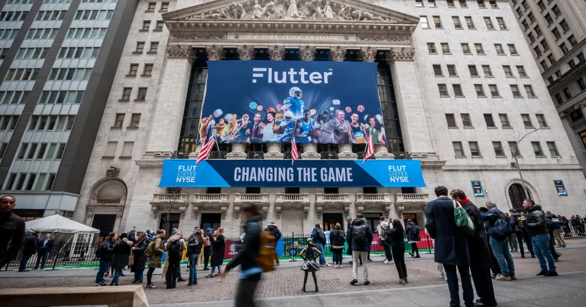 Flutter завершает торговлю в Лондоне и переходит на Уолл-Стрит
