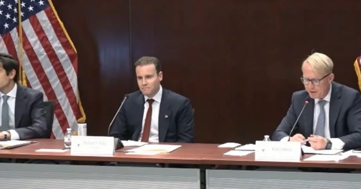 Столкновение интересов: главы CME и CFTC поспорили о регулировании рынков прогнозов